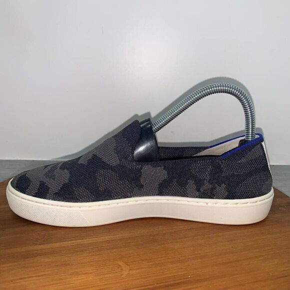 ROTHY’S Women’s Size 7 The Original Slip On Sneaker Camo Black /Grey /Blue - Picture 2 of 10